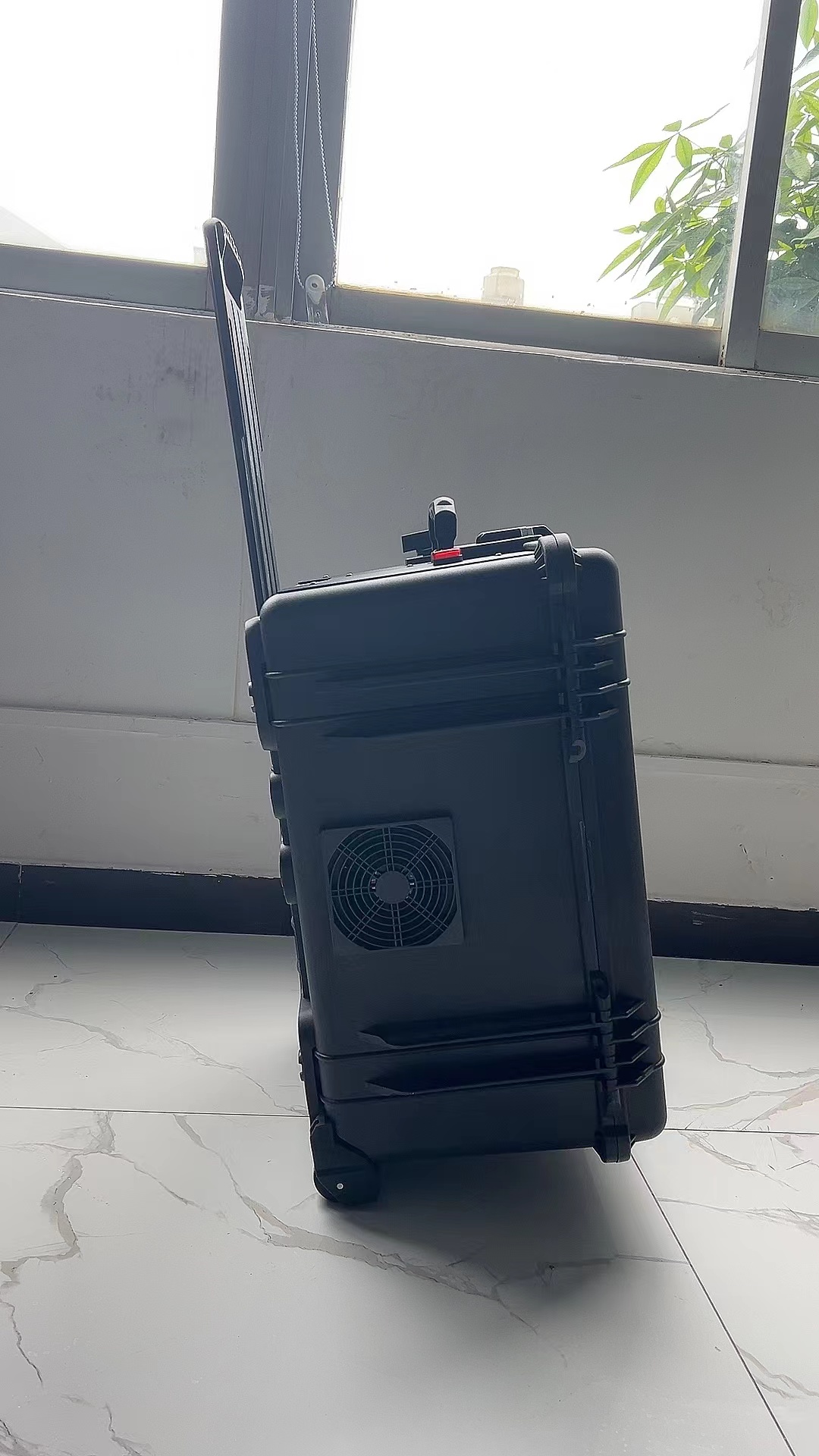 曹县手拉箱型移动通信干扰器